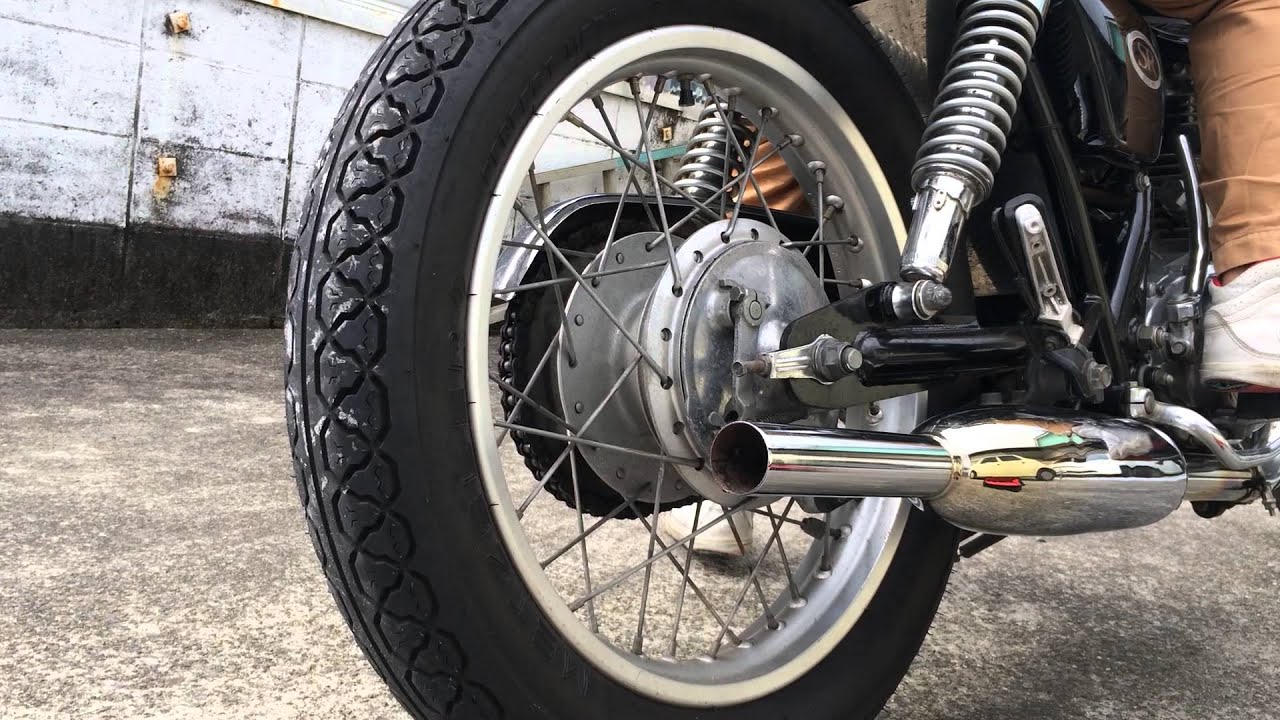 SR400 POSHトライアンフマフラーJAMCA - YouTube