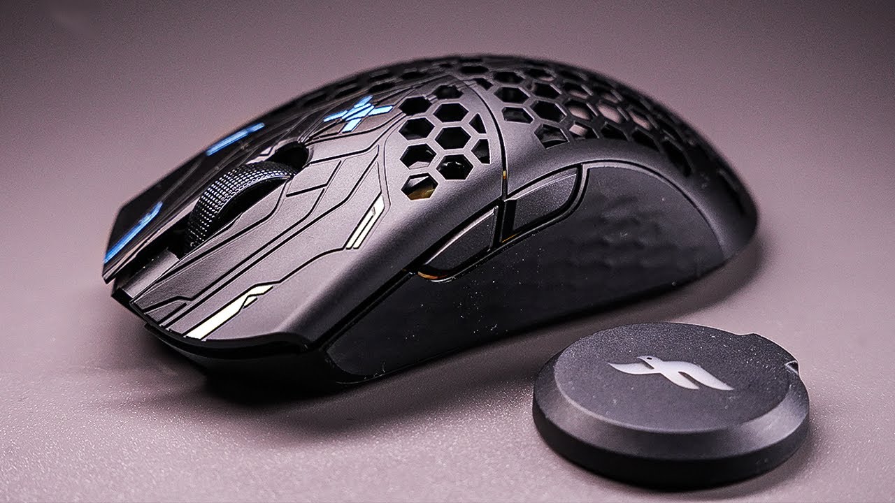 Finalmouse ULX Tiger Slaps - YouTube