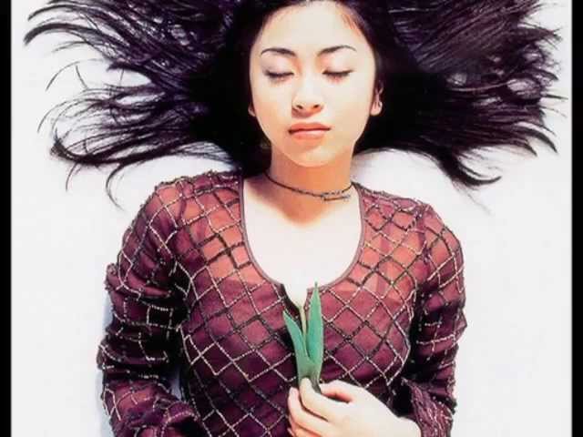 Precious Love -Cubic U (Utada Hikaru) - YouTube