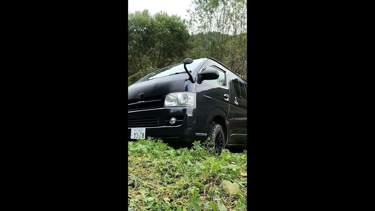 デフロッカーを取り付けた4WDハイエースの実力#shorts - YouTube