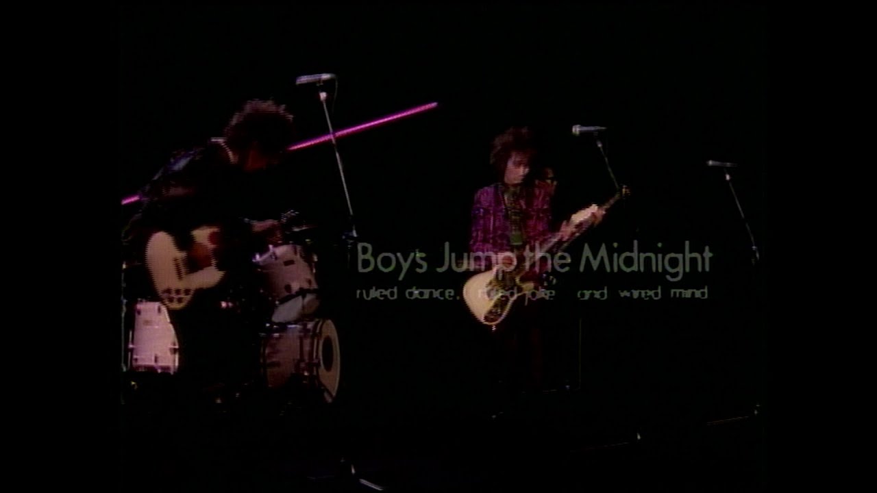 The Street Sliders「Boys Jump The Midnight」Music Video - YouTube