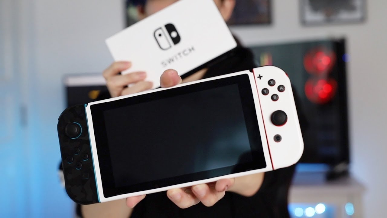 White Nintendo Switch using the Dbrand Skin - YouTube
