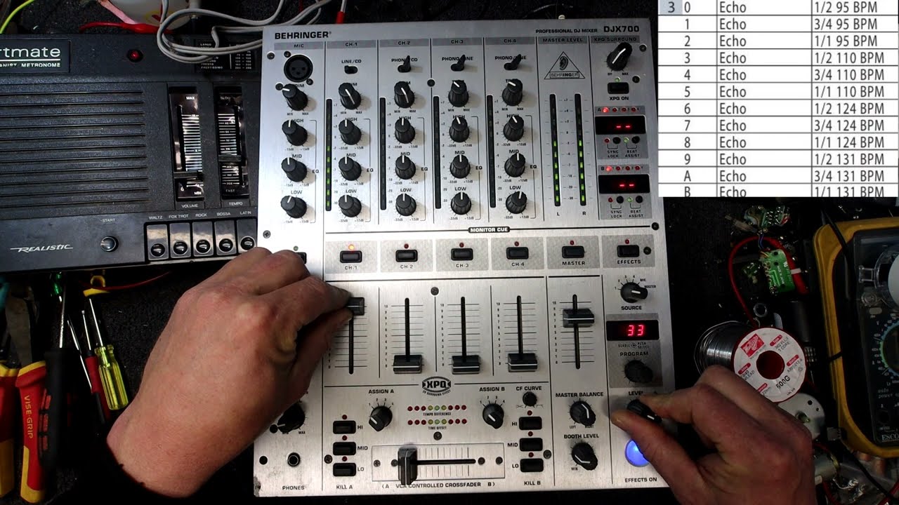 Behringer DJ Mixer DJX700 Effects Test - YouTube