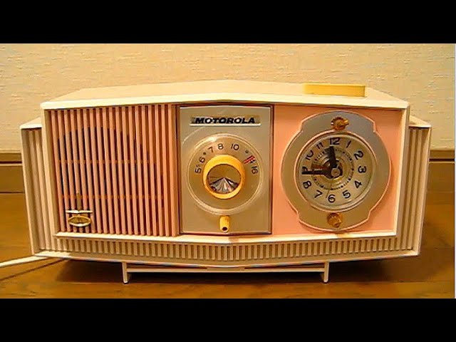MOTOROLA 真空管ラジオ ホワイト57A アメリカ製 MOTOROLA 真空管ラジオ