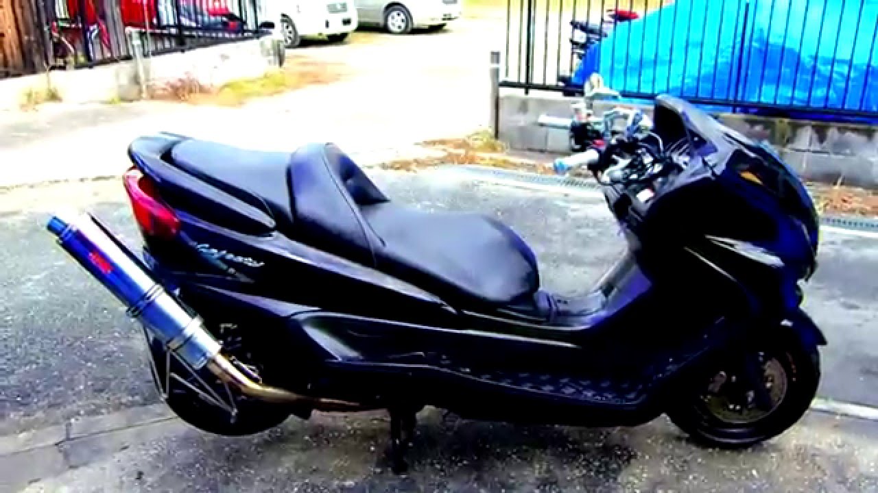 ☆マジェスティC 250☆セル一発始動☆ROSSOカチ上げマフラー☆ - YouTube