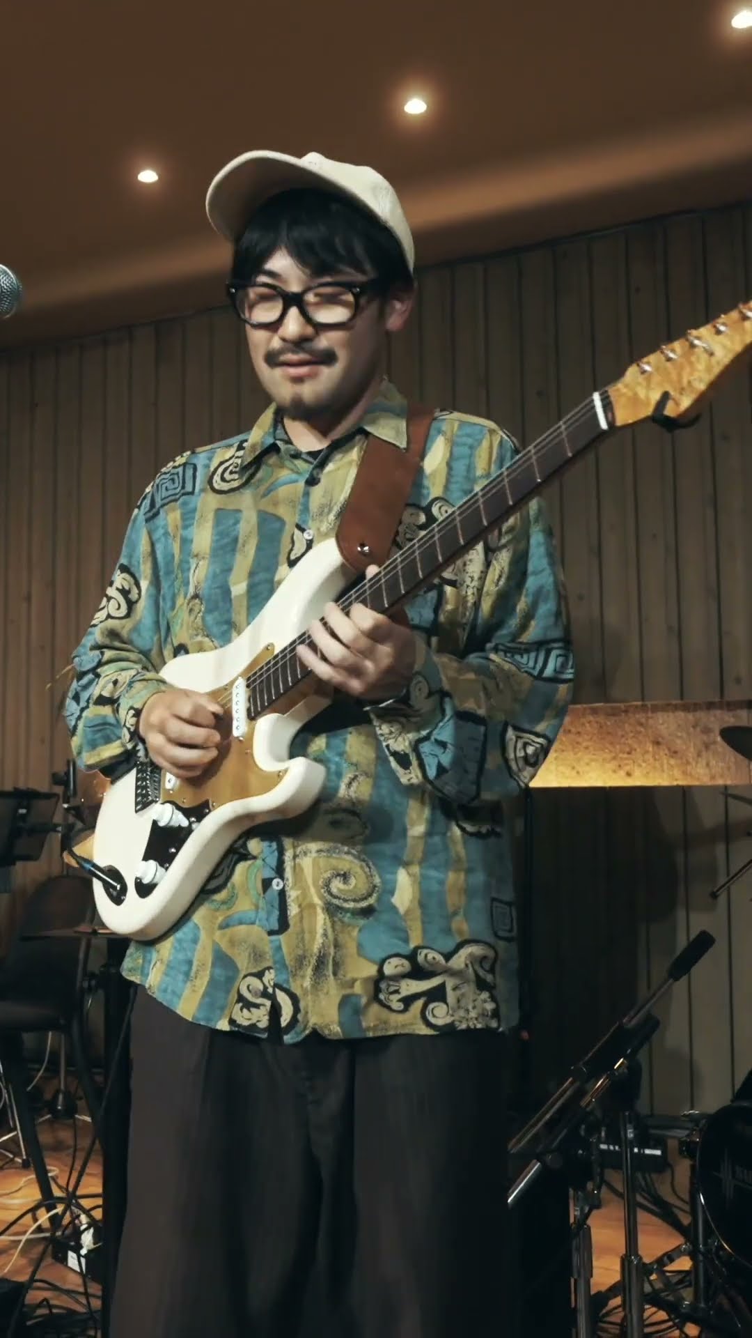 ギター、音楽は人生を豊かにしてくれる。Life is Better Toshiki