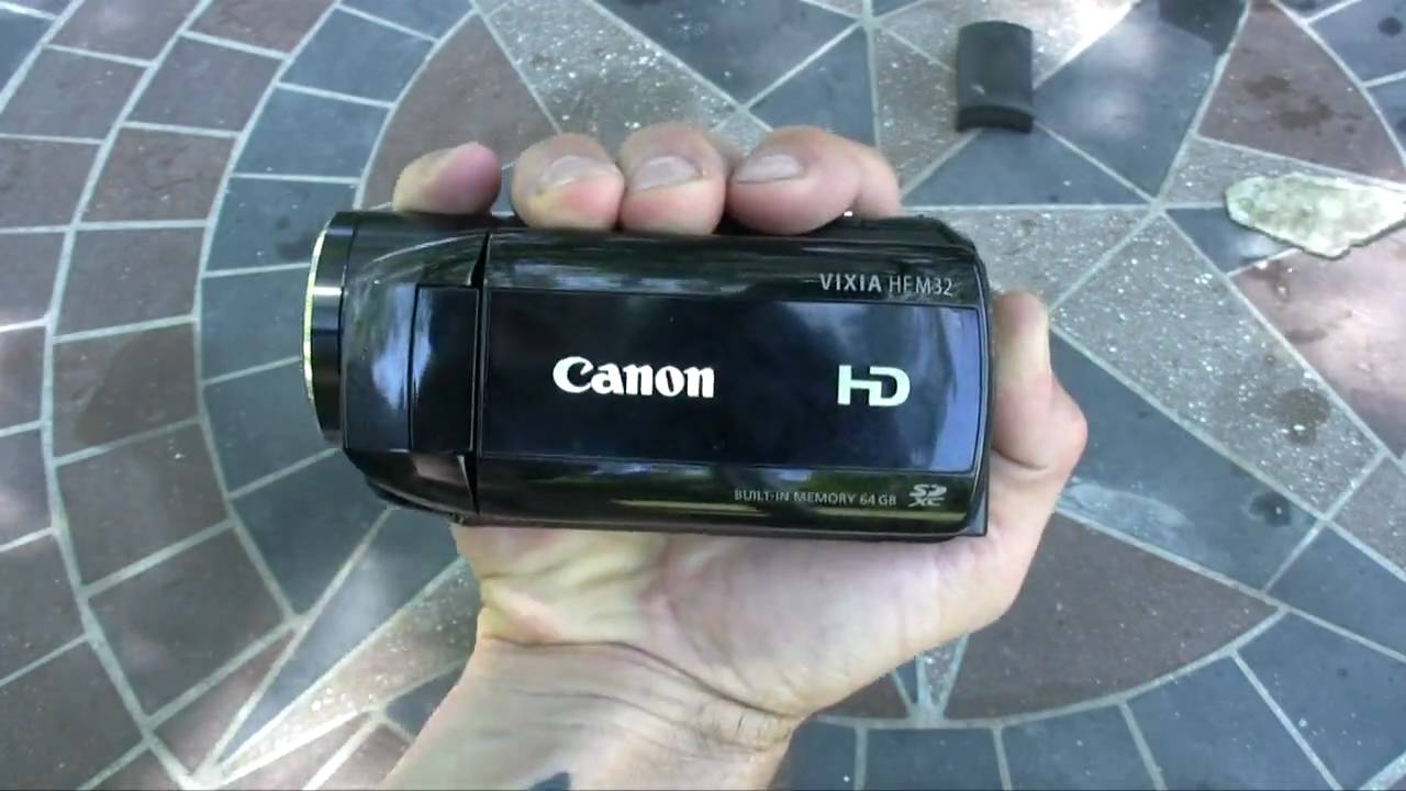 Canon Vixia HF M32 Review - YouTube