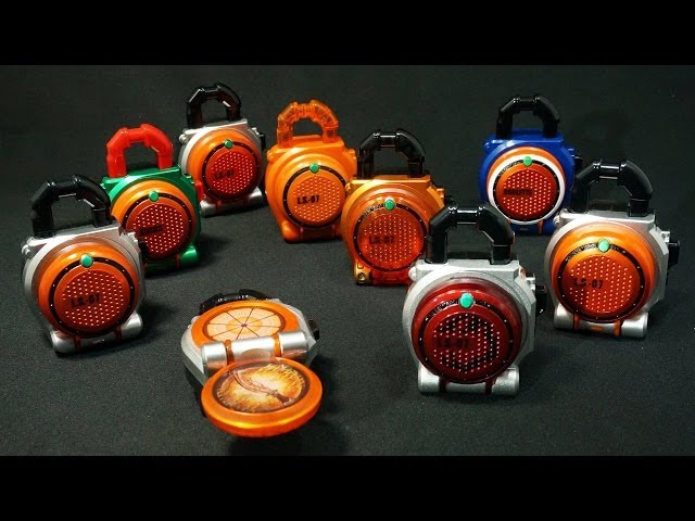 仮面ライダー 鎧武ガイム 2013 オレンジ ロックシード全種?をならべて