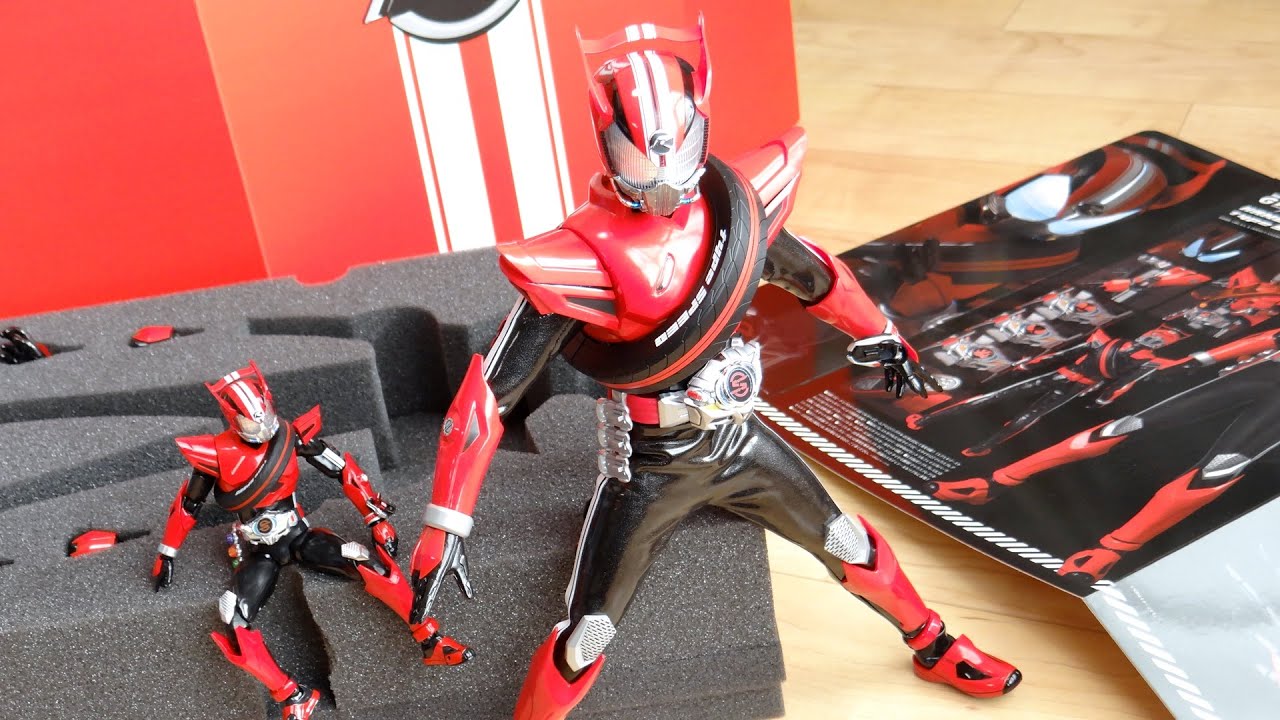 I was a bit scared when I opened the high-end Kamen Rider Drive