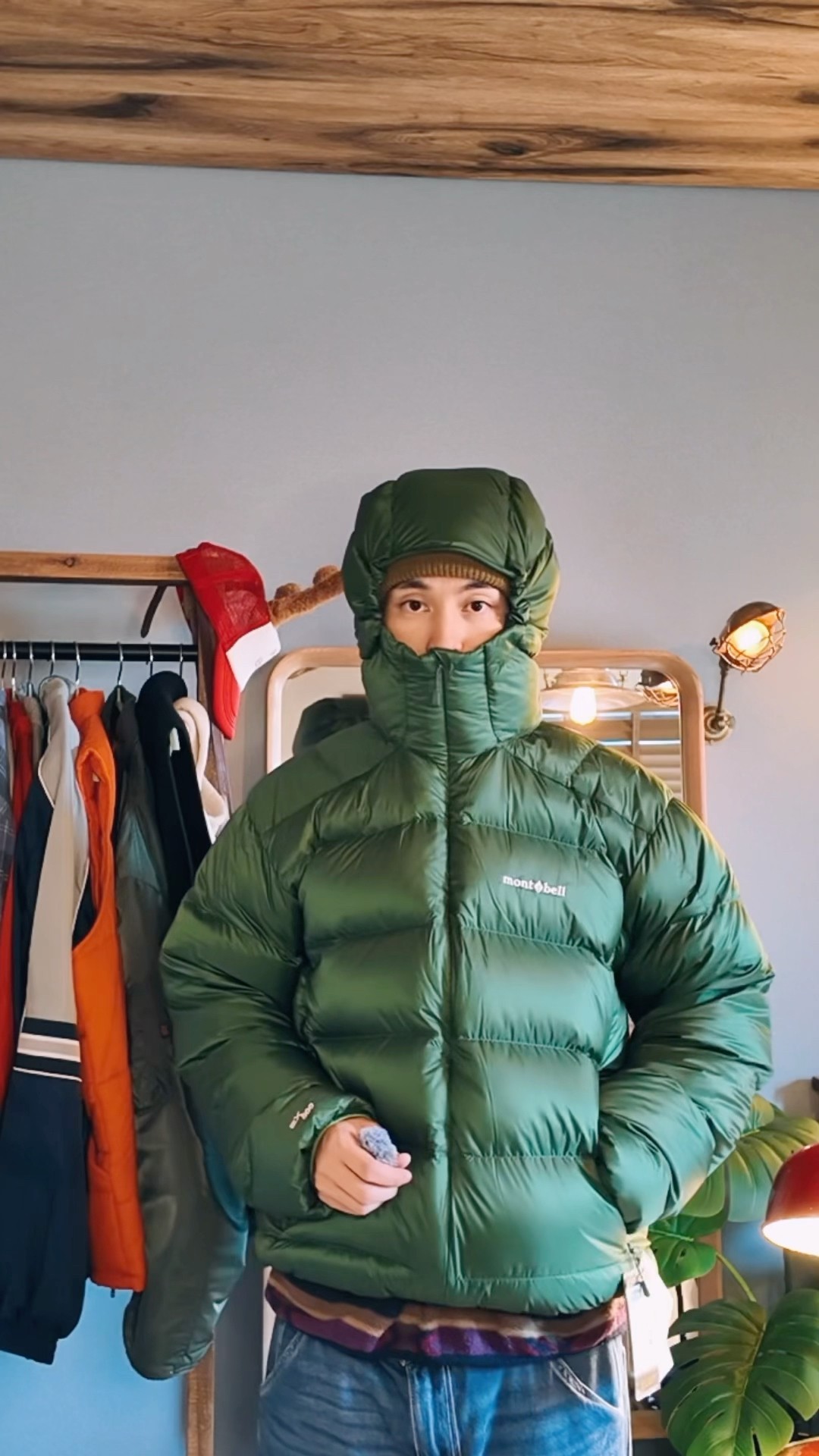 おすすめダウンジャケット🎄mont-bell ライトアルパインダウンパーカ