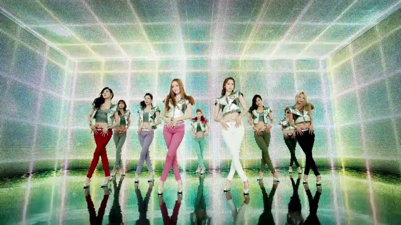 Girls' Generation 少女時代 'LOVE&GIRLS' MV Dance ver. - YouTube