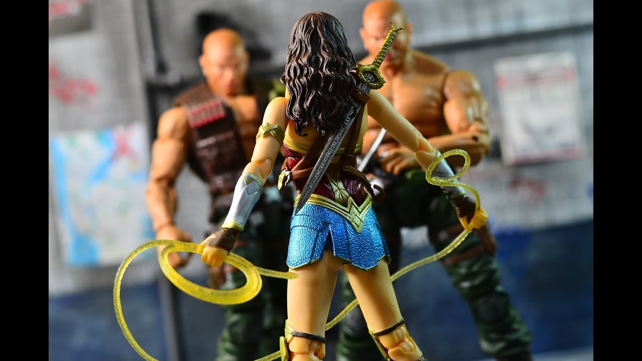 Medicom Mafex 048 Wonder Woman (Wonder Woman) Review - YouTube