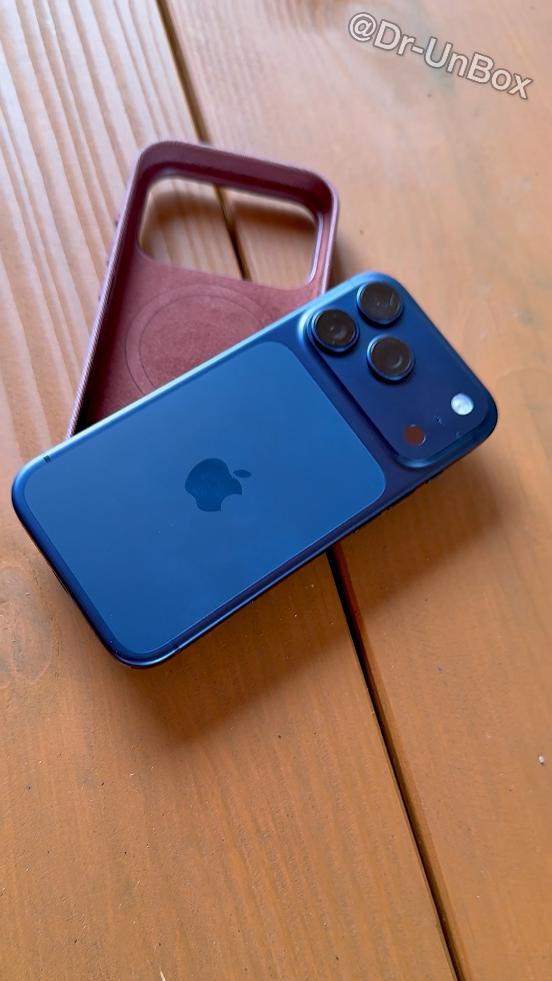 iPhone 17 Pro Deep Blue and TechWoven Sienna Case⚡️#shorts