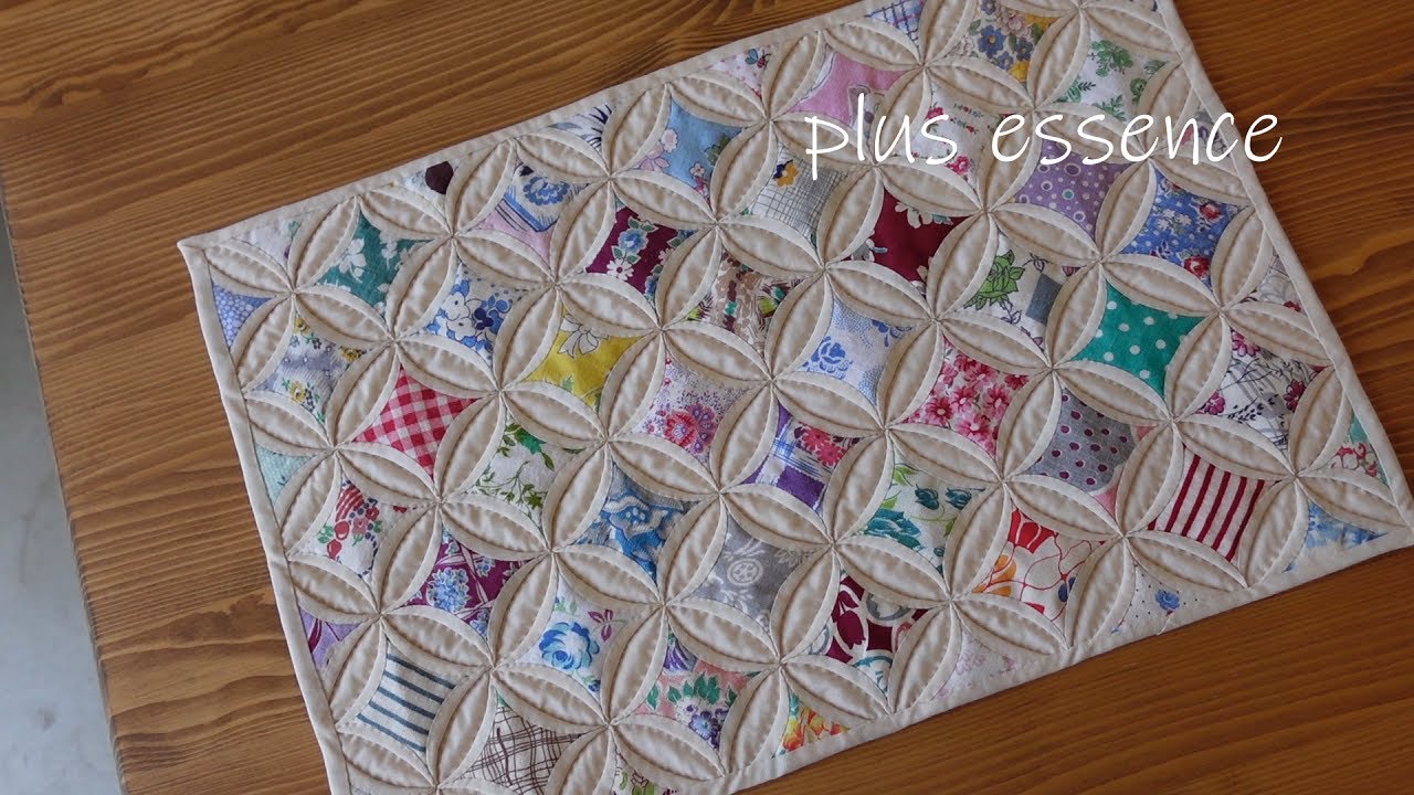 パッチワークvlog】カテドラルウィンドウ②マットになりました♪ - YouTube