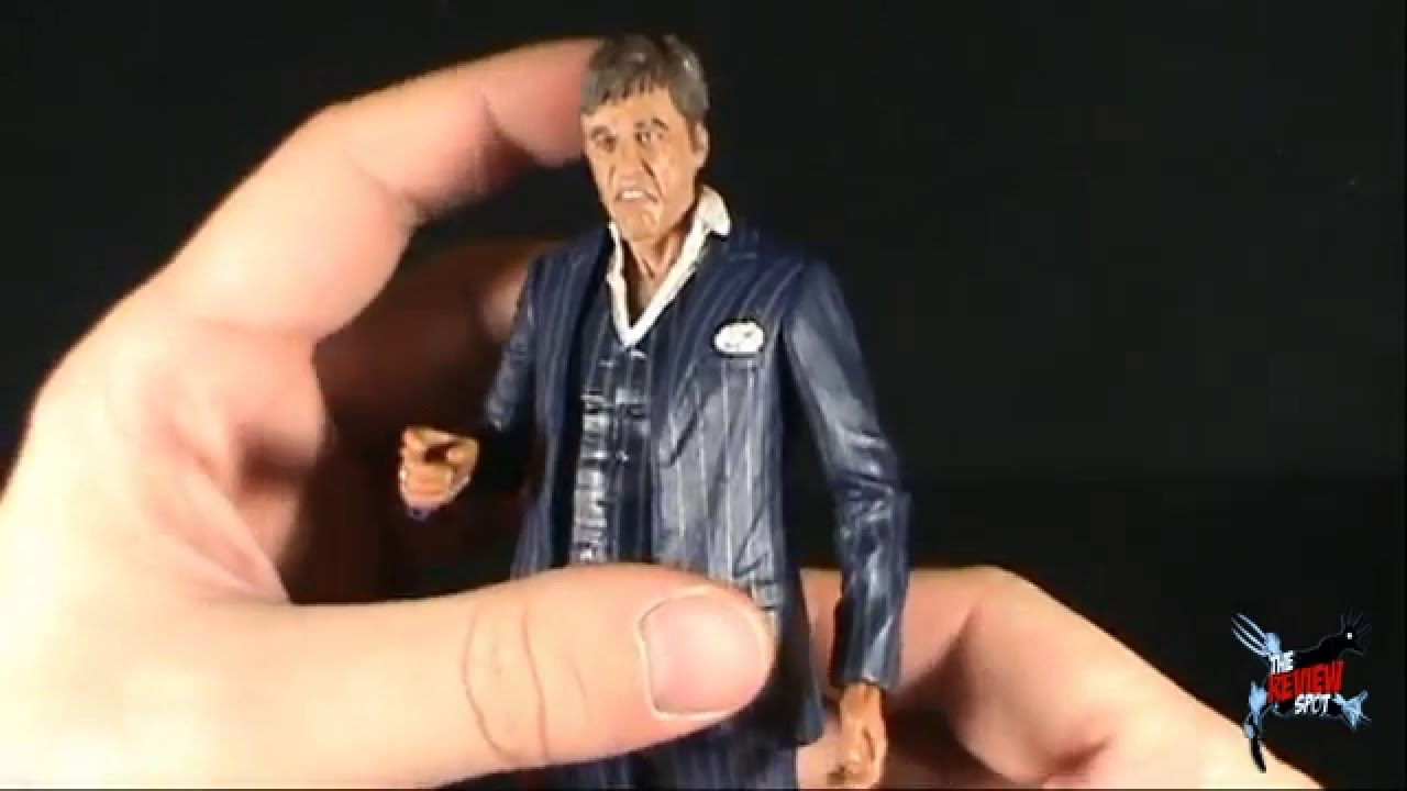Toy Spot - Neca Scarface Tony Montana (Blue Suit) - YouTube
