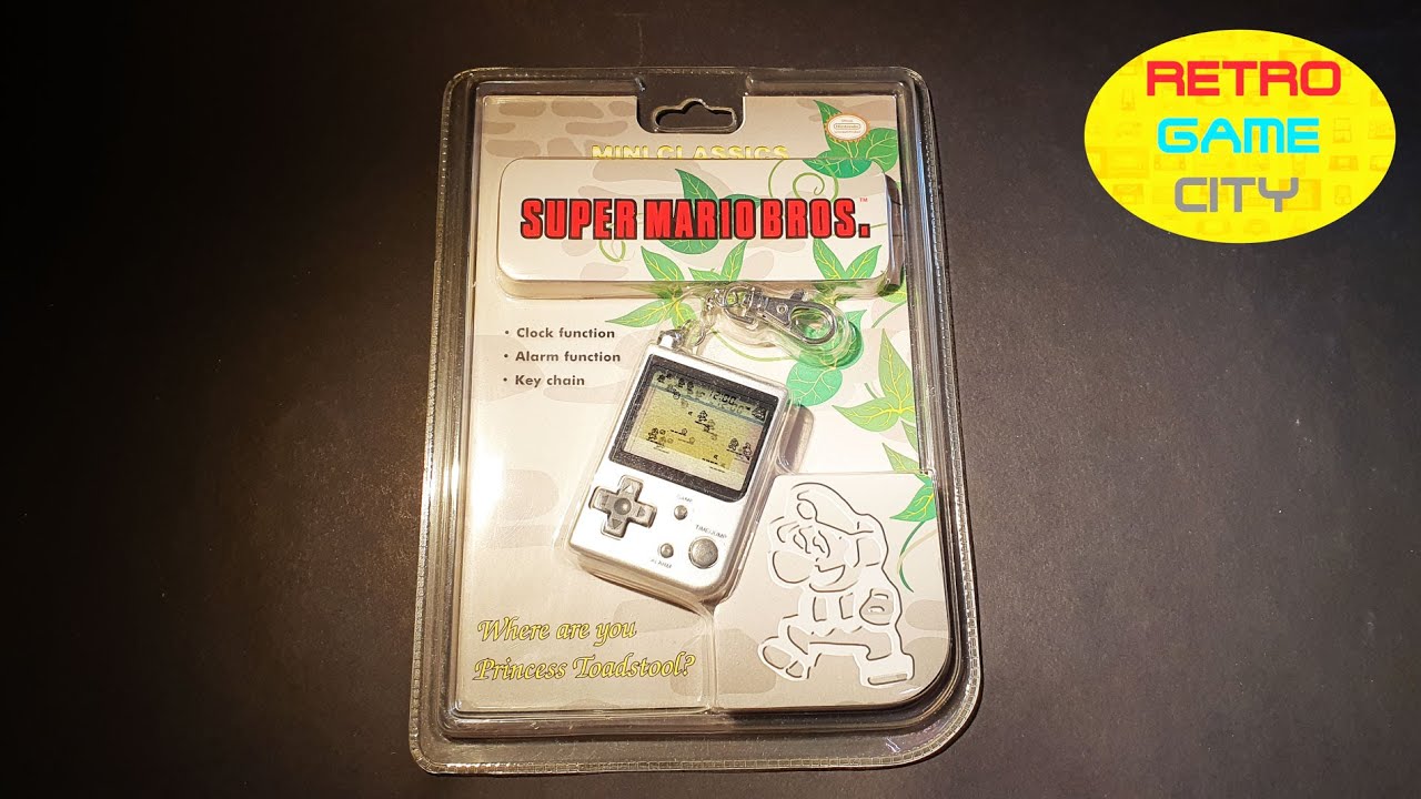 Mini Classics Super Mario Bros / LCD game from Nintendo - YouTube