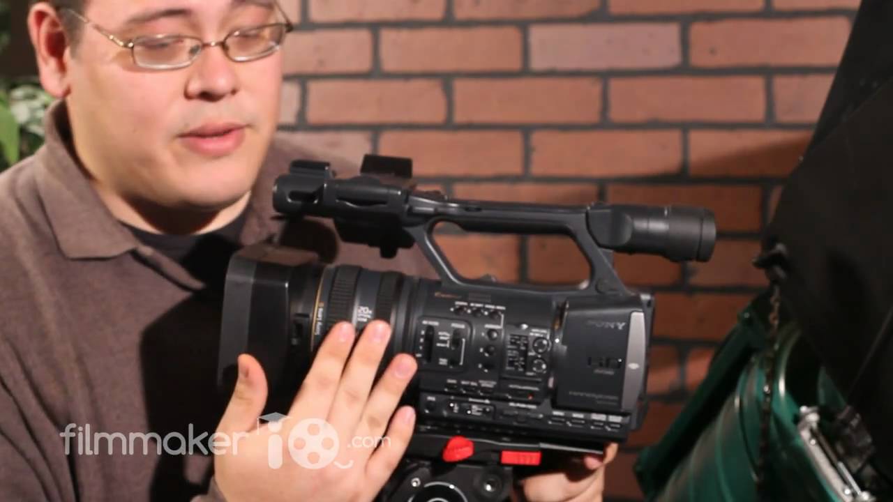 Sony AX2000: FilmmakerIQ Exclusive Review - YouTube