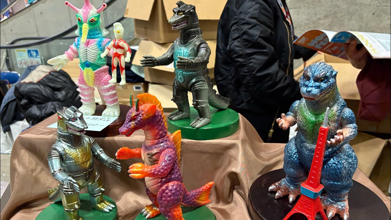 ウルトラマントリガー 悪魔がふたたび アボラス&バニラ レビュー - YouTube