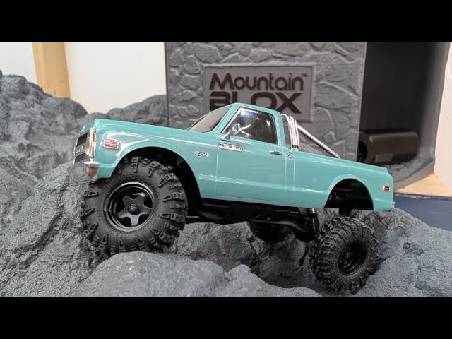 2024 JJRC C8801 Wrangler Lakeside Rock Crawling - YouTube