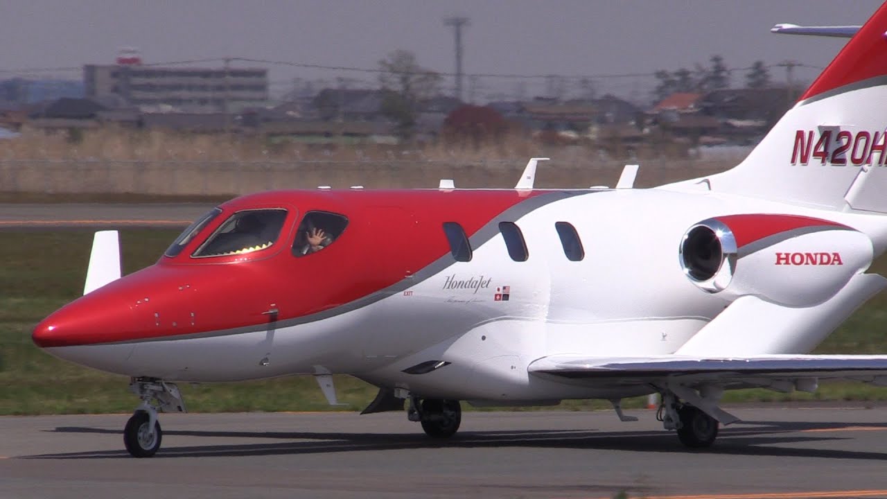 Honda Jet HA-420 World Tour Exhibition Flight in Sendai Airport