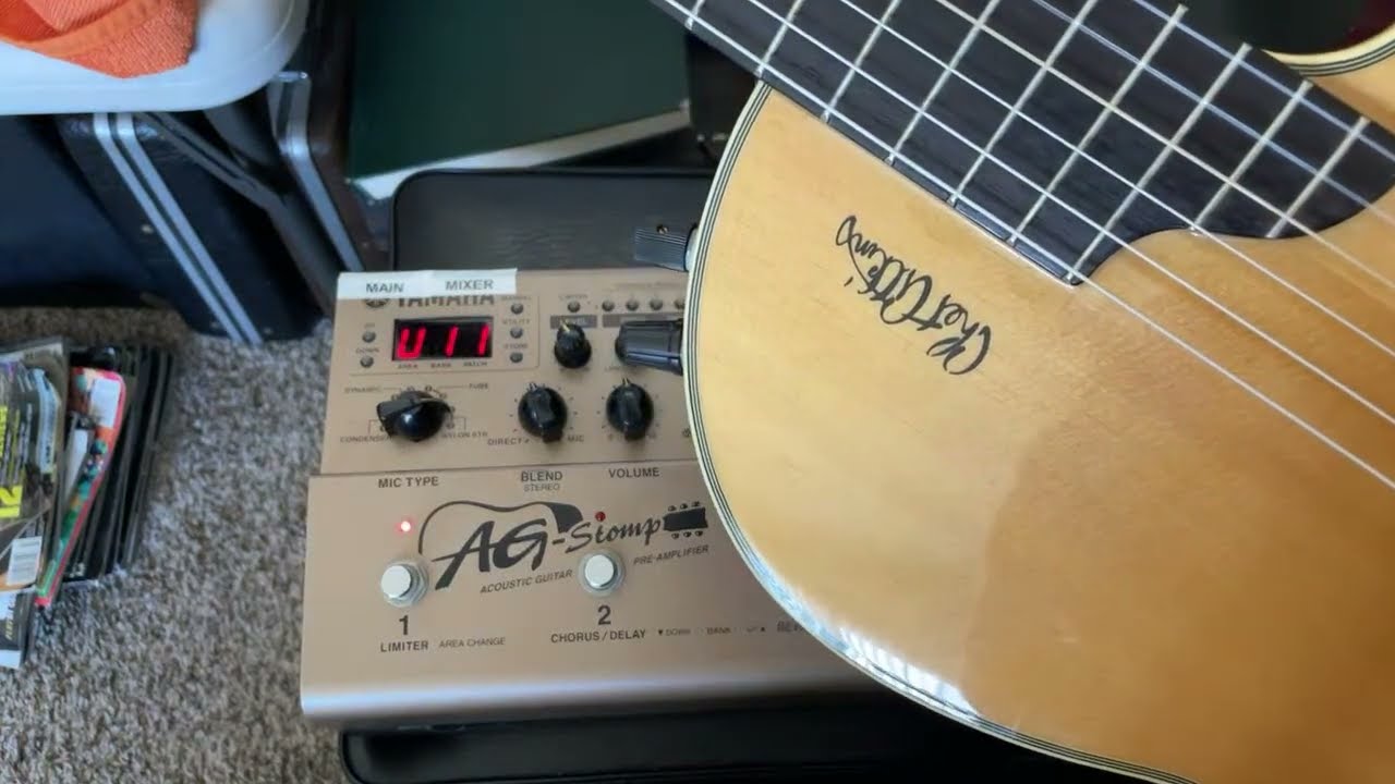 Yamaha AG Stomp - Talk and Nylon Guitar Intro and play for live
