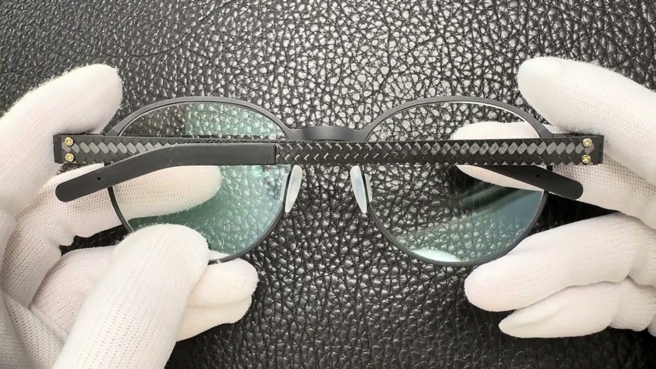 ベリンガー BELLINGER BLac Henric black carbon/carbon - YouTube