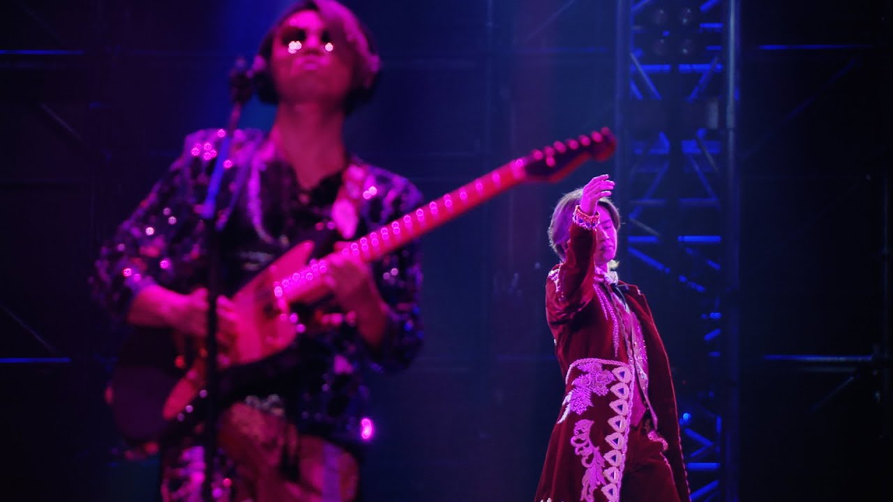 KinKi Kids「The Red Light」from KinKi Kids Concert - YouTube