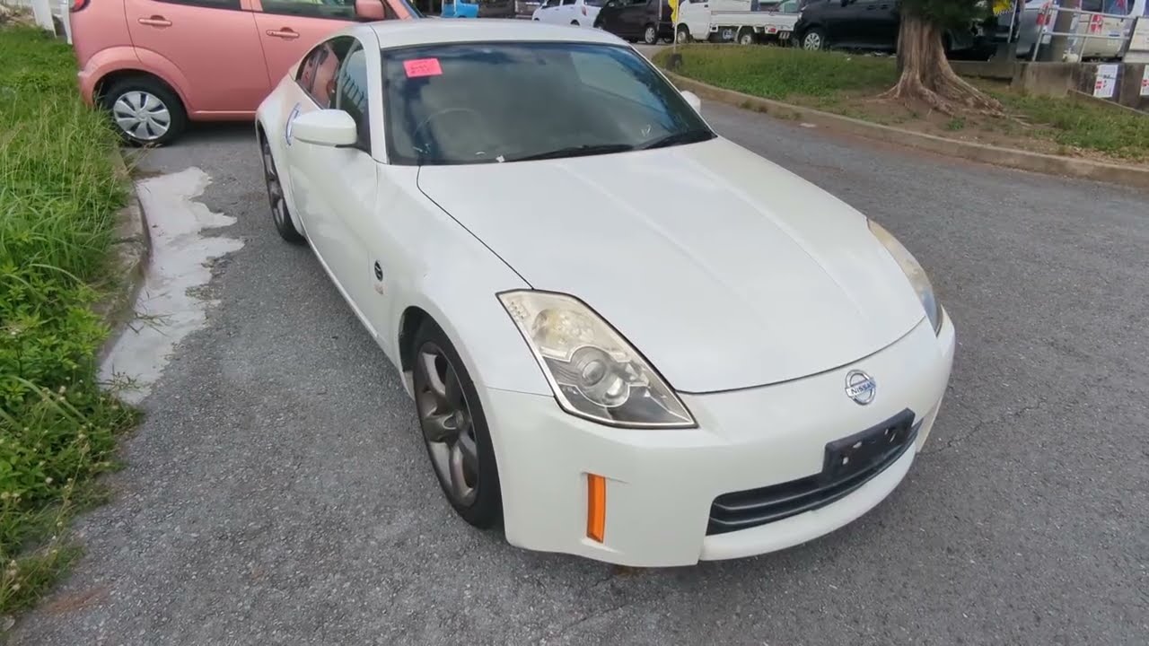 Johnny's Used Cars Okinawa - 2005 Nissan Fairlady Z (19655) - YouTube