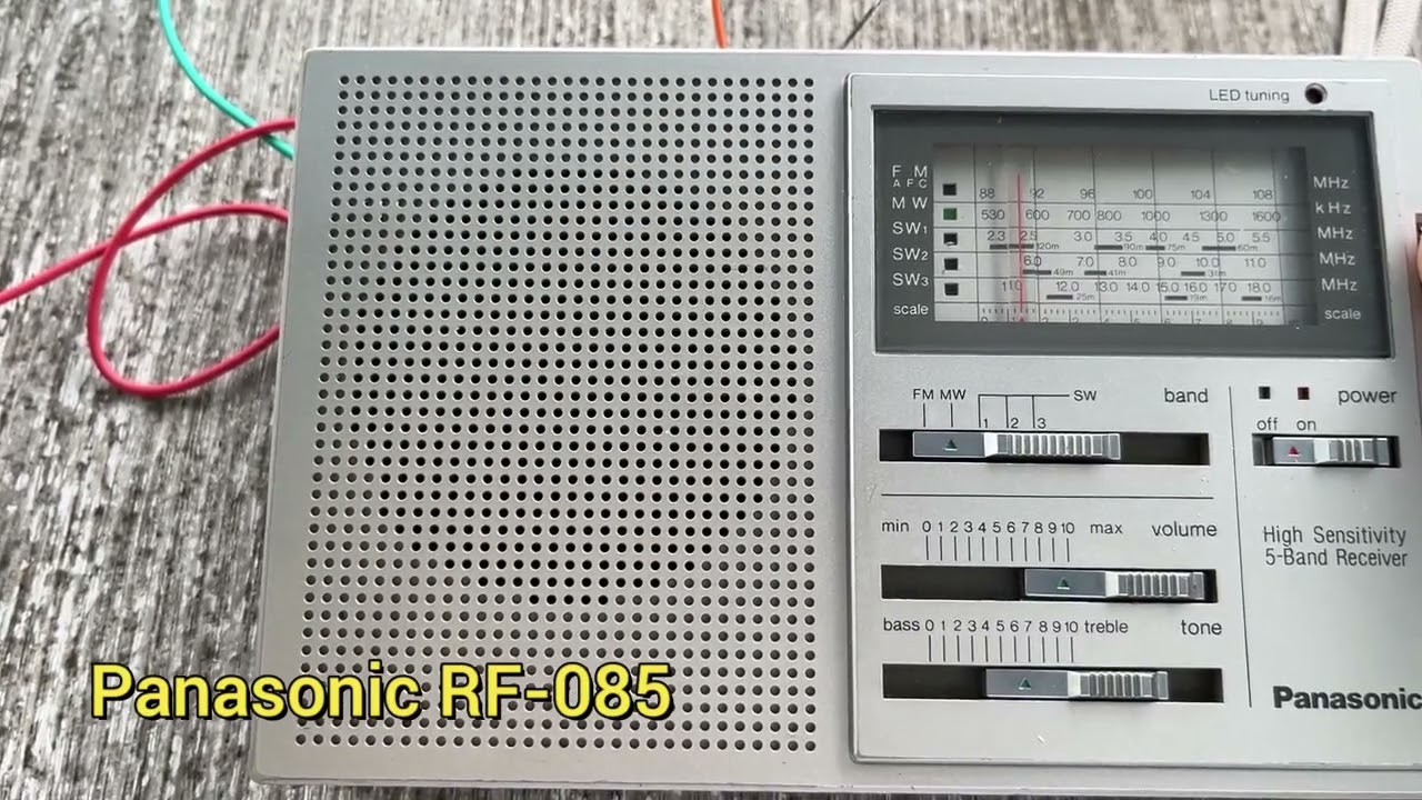 Old v New: MW on Panasonic RF-085 and Qodosen DX-286 — with