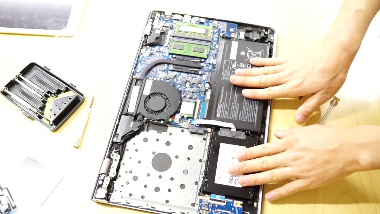 HP Pavilion 15-cc000 Opening / Teardown - Dissasembly - YouTube