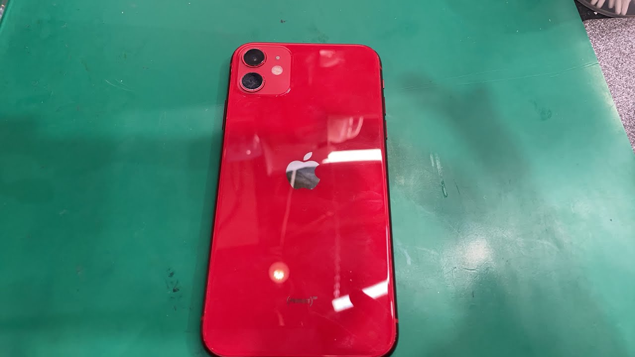 iPhone 11 使ってたら急に再起動する 基板修理【分解までのみ】 - YouTube