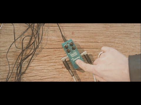 MXR Custom Shop Timmy Overdrive - YouTube