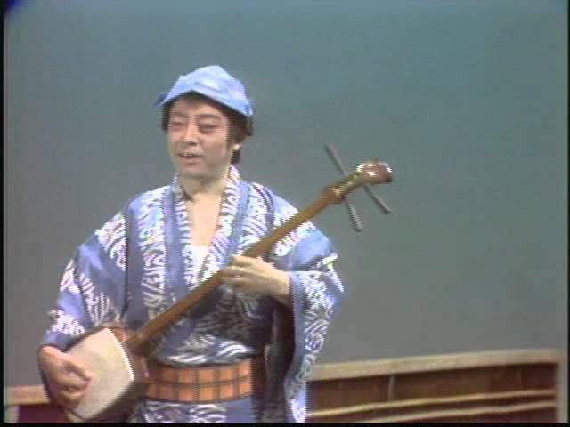 高田浩吉の 冬鶴春鶴 - YouTube