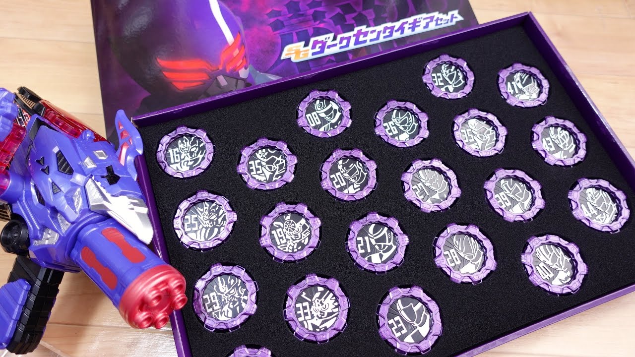 Premium Bandai Exclusive SG Dark Sentai Gear Set Review! 7