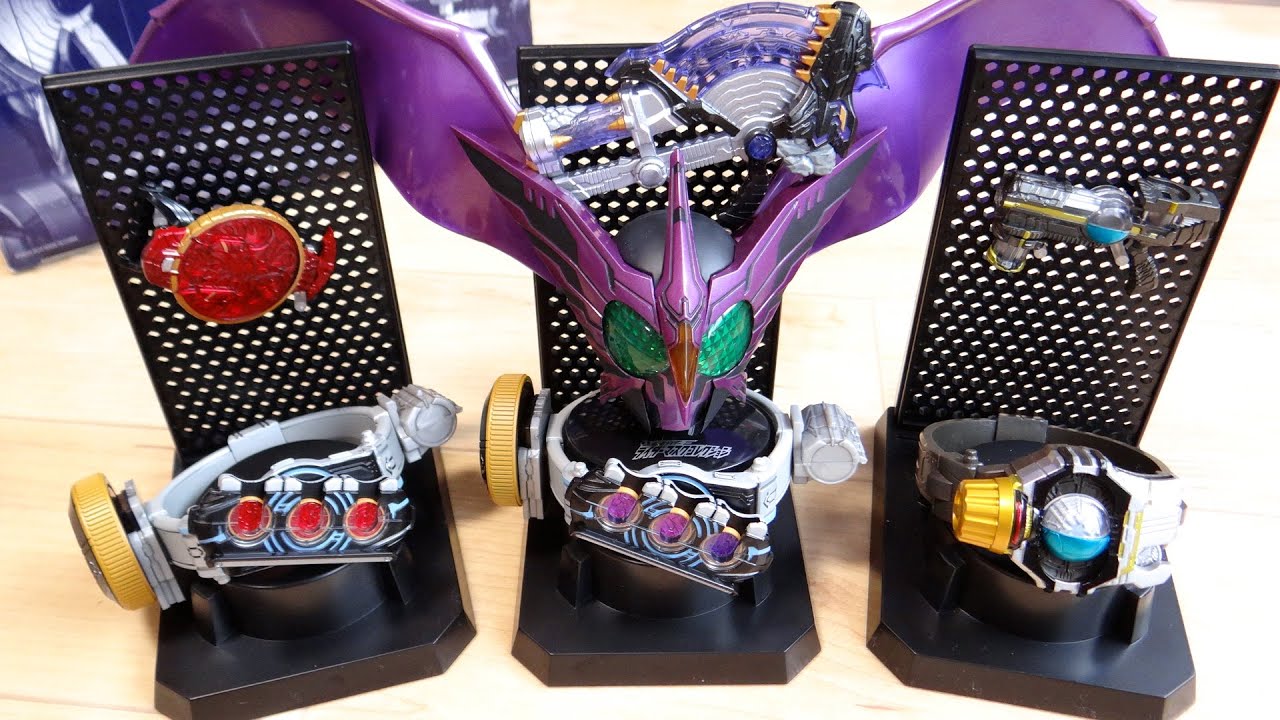 A huge mascot with a total width of 30cm! Premium Bandai limited