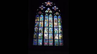 世界のステンドグラス - YouTube