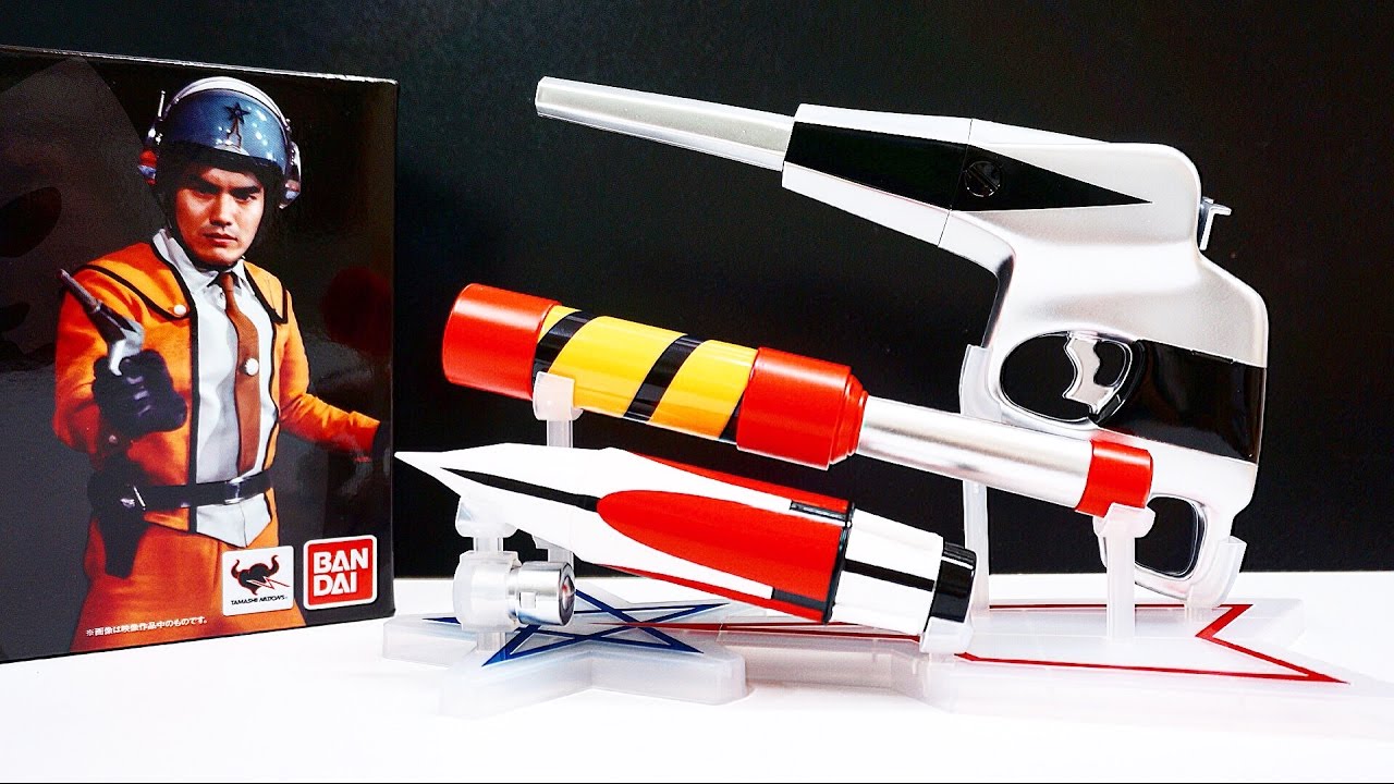 顔出し⁈＆やっちまった… TAMASHII Lab 科学特捜隊光線銃 スーパーガン