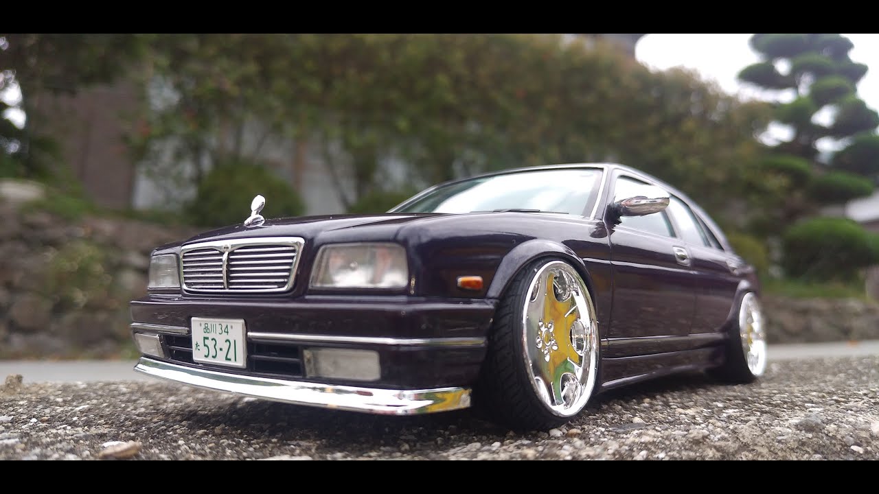 アオシマ プラモデル完成品 1/24 ニッサン Y32 シーマ タイプIII