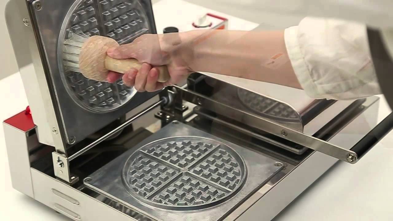 サンテック ベーカーシリーズ 営業後の清掃 - YouTube