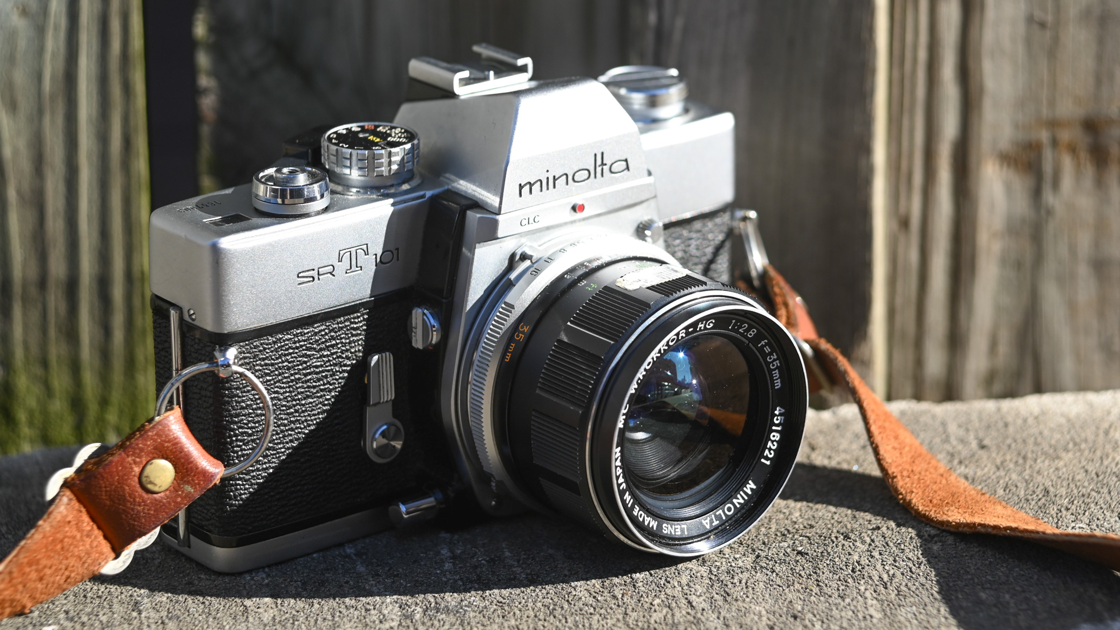 Minolta MC W Rokkor HG 35mm f/2.8 Classic Lens Review