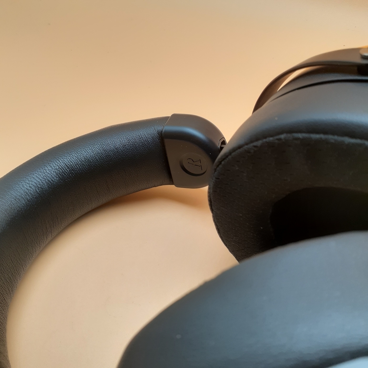 ハイエンドヘッドホン HiFiMAN HE-R10 Dynamic Version レビュー