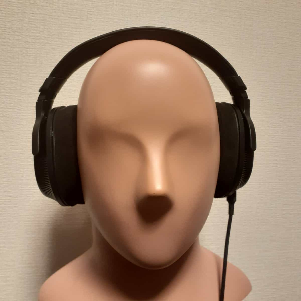 モニターヘッドホン SONY MDR-MV1 レビュー】立体音響時代に合わせて