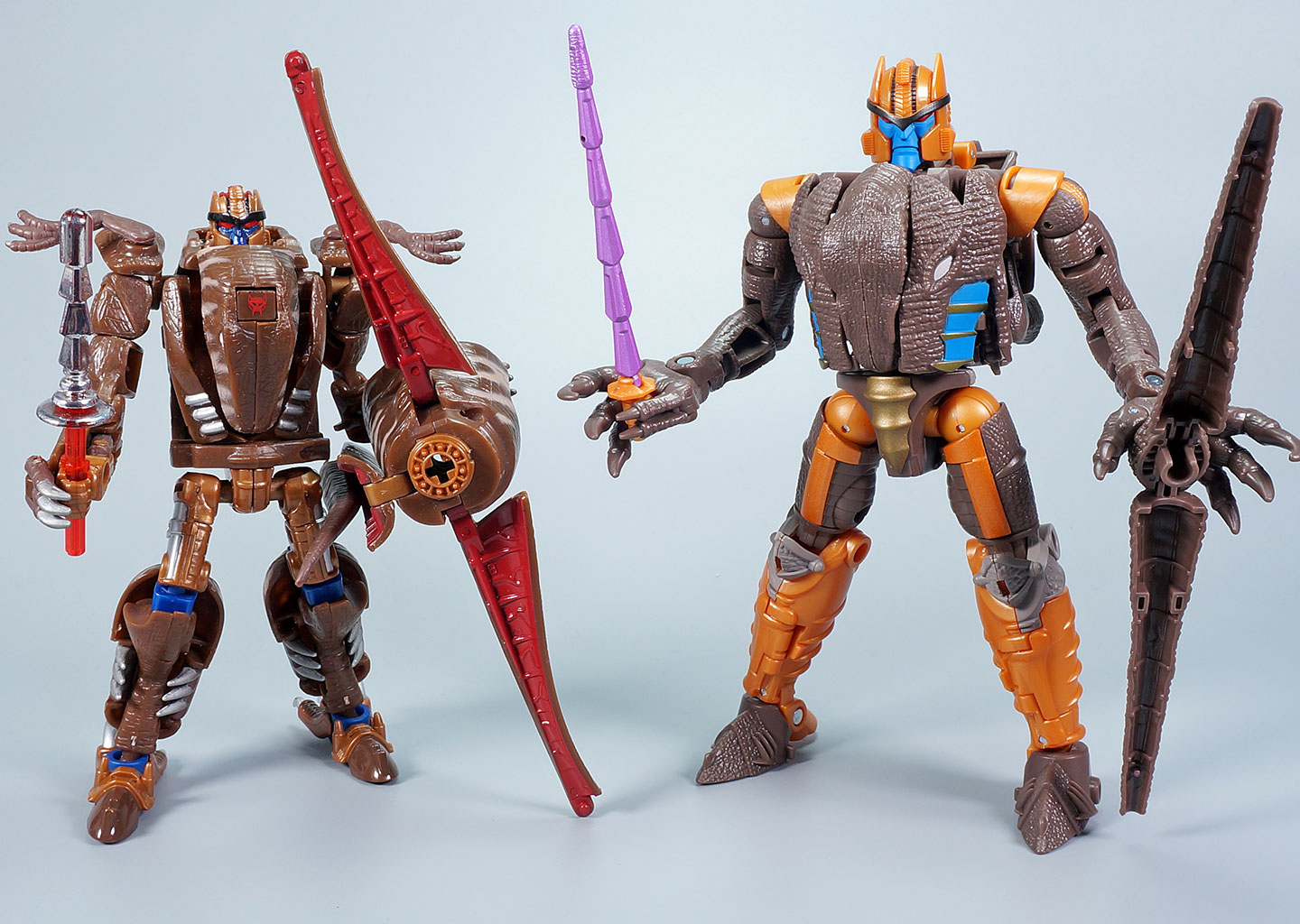 レビュー：TFジェネレーションズ キングダム（海外版） ダイノボット