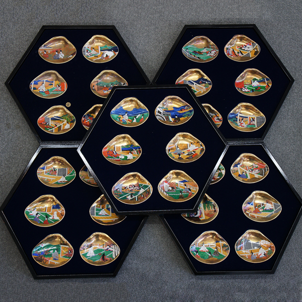 練馬区にて徳川黎明会監修、源氏物語蒔絵貝合わせを買取させて頂きまし