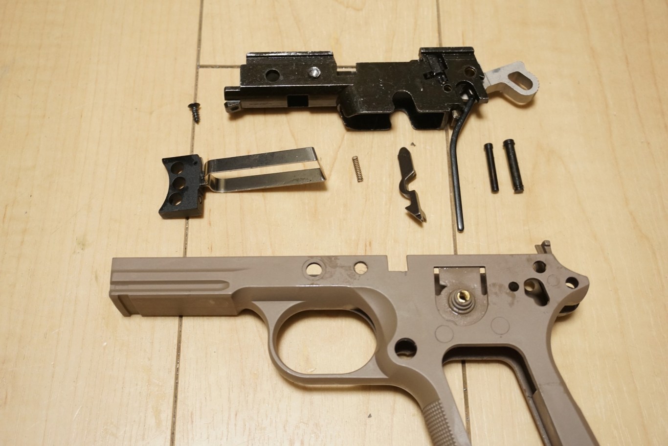 Carbon8 M45 DOCの分解レビュー続編、完全分解しました（分解防止除去