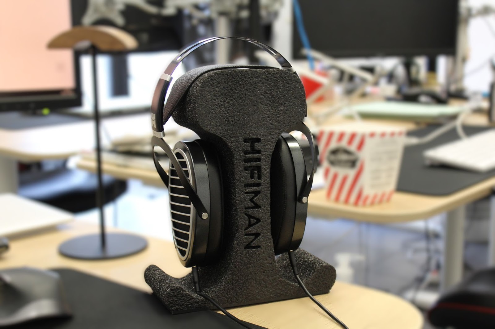 HiFiMAN Ananda Stealth Magnet: open, immersive sound - Son-Vidéo