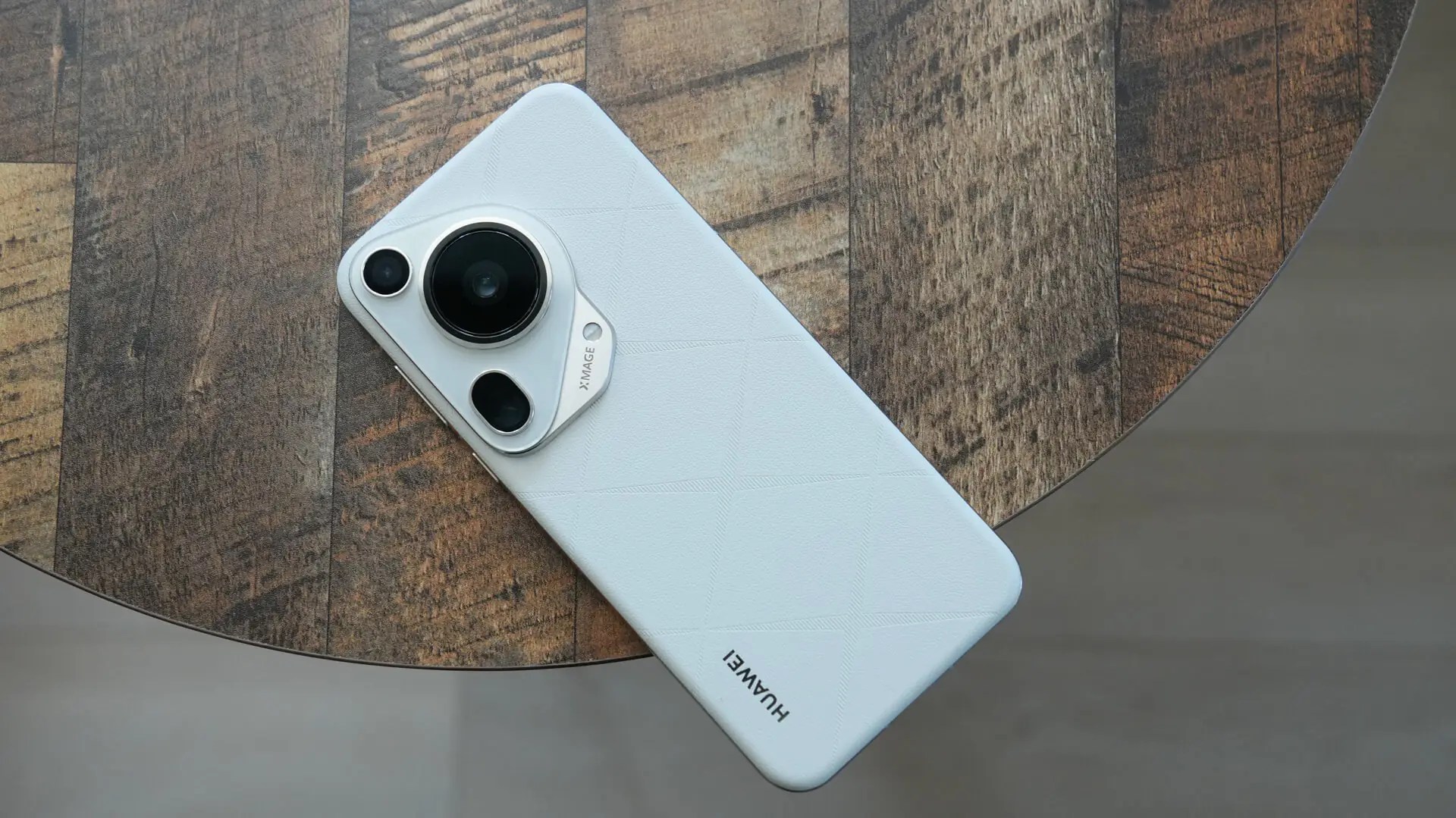 まじで化け物かも。Huawei Pura80 Ultraの望遠センサーは世界最強に