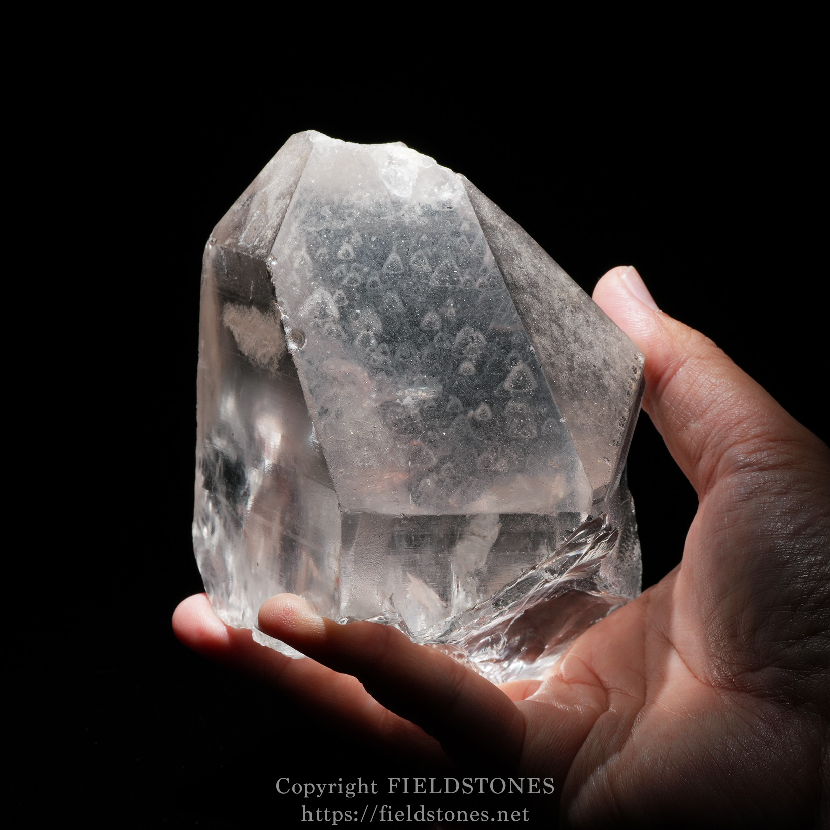 究極の水晶〜マスターウラルレムリアン原石 - FieldStones