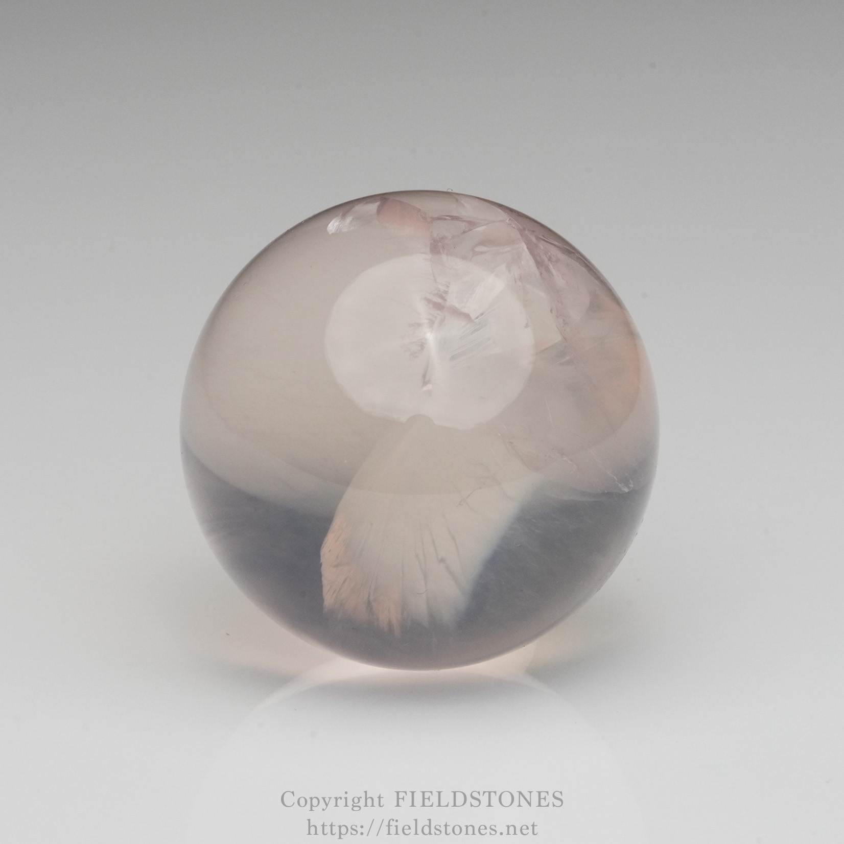 異次元レベルの美しさ！スーパーレインボースターローズクォーツ