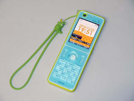 ウィルコム「HONEY BEE4」 | ソウルに通いながら、こう考えた